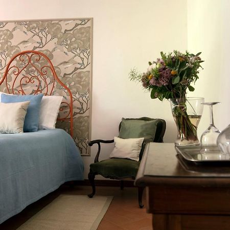 Fattoria Di Caticciano, Elegante Affittacamere Relax E Natura Vicino Firenze Pelago Kültér fotó